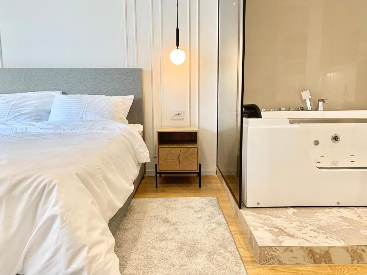 Bulevard Luxury Suites Belgrad Exteriör bild