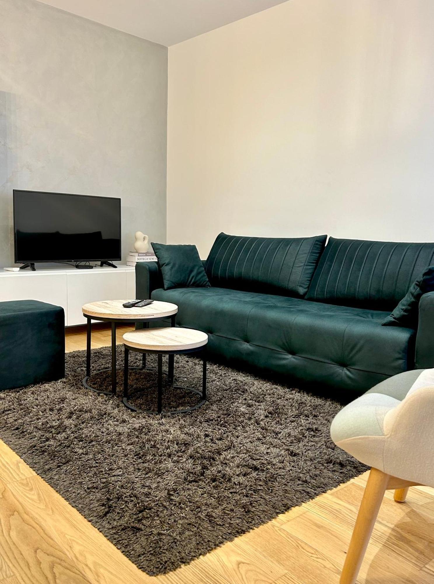 Bulevard Luxury Suites Belgrad Exteriör bild